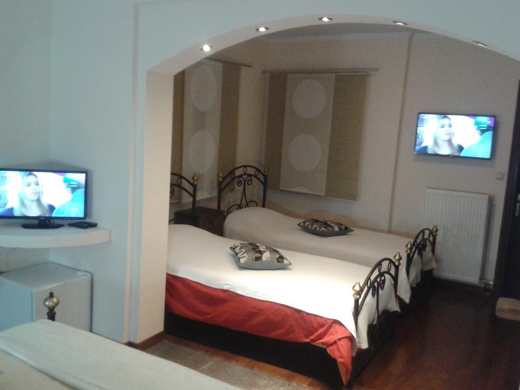 Hotel Dryalos Miléai Екстериор снимка